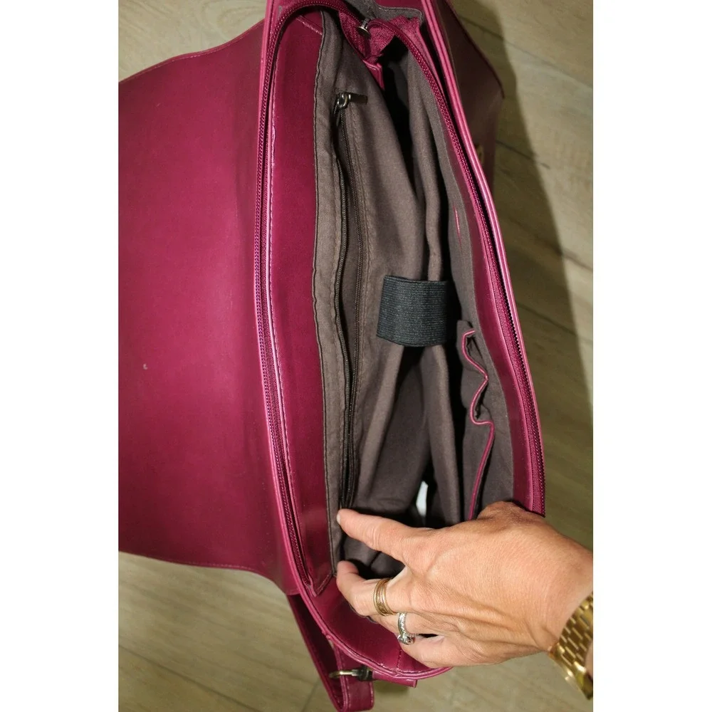Walasa Pocketful‎ of Sunshine Messenger 15.6